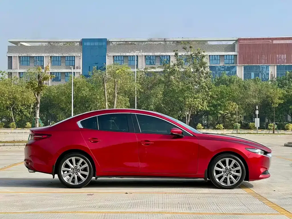 Mazda 3 Axela 2022 из CN, фото 9