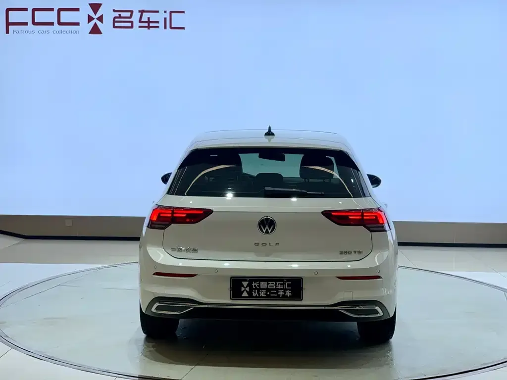 Volkswagen Golf 2023 из CN, фото 6