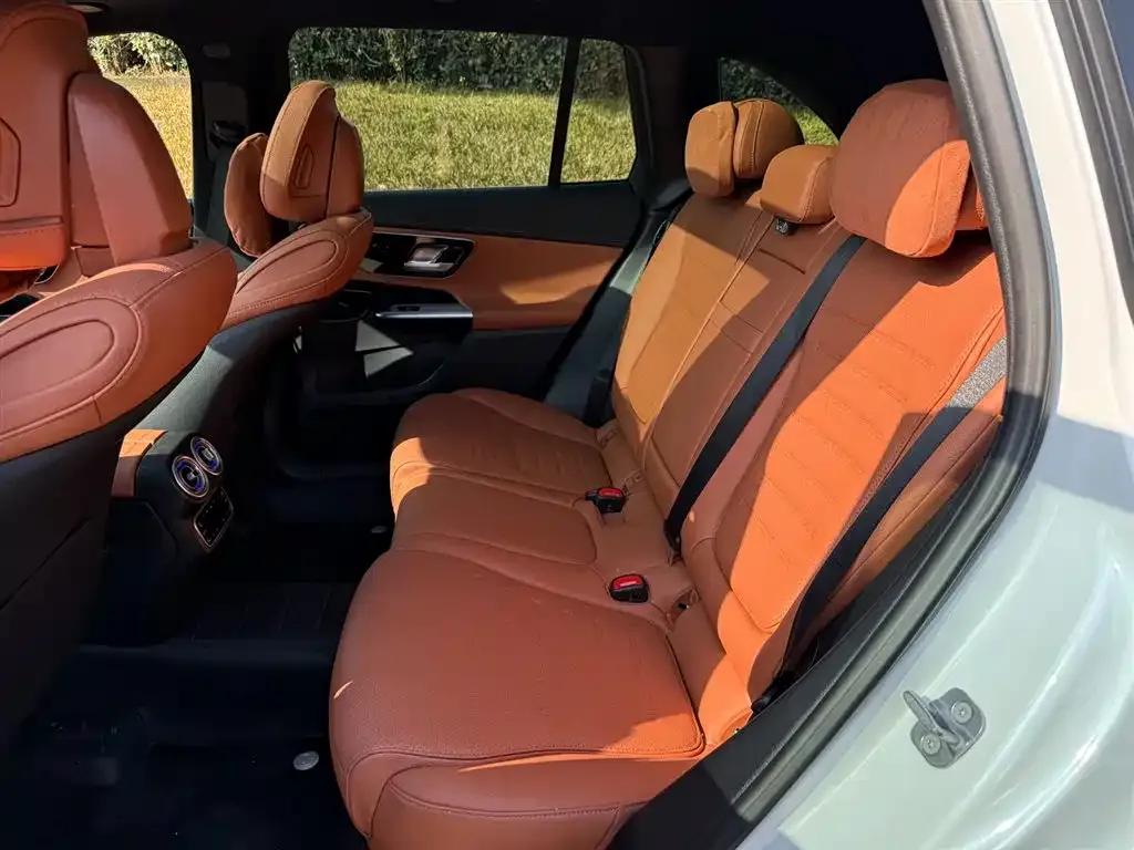 Mercedes-Benz GLC 2024 из CN, фото 4