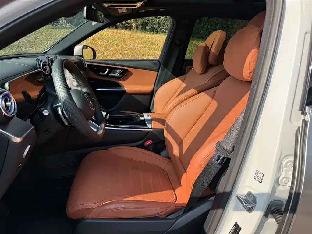 Mercedes-Benz GLC 2024 из CN, фото 2