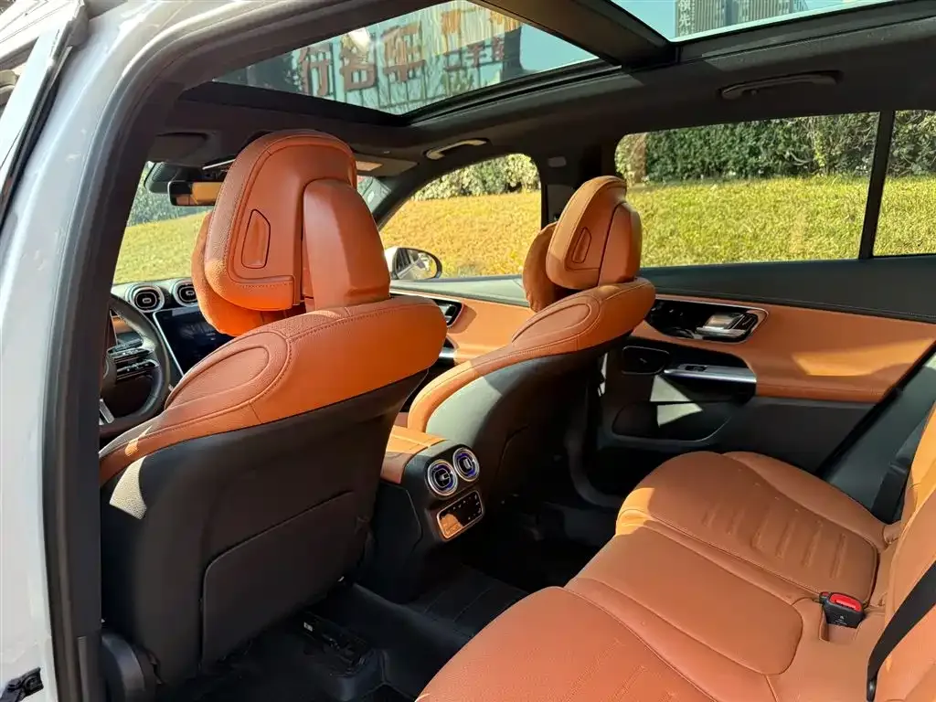 Mercedes-Benz GLC 2024 из CN, фото 7