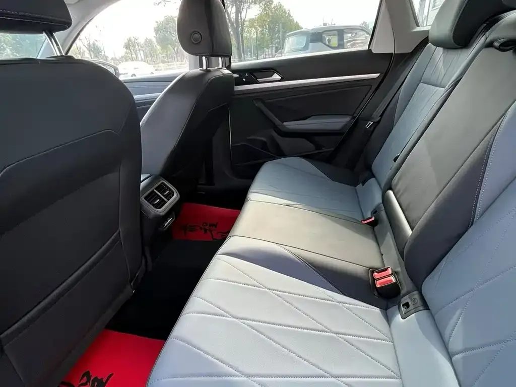 Volkswagen Lavida 2024 из CN, фото 8