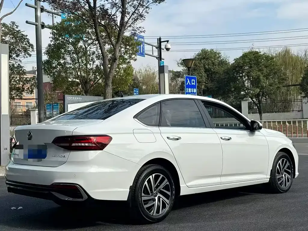 Volkswagen Lavida 2024 из CN, фото 9