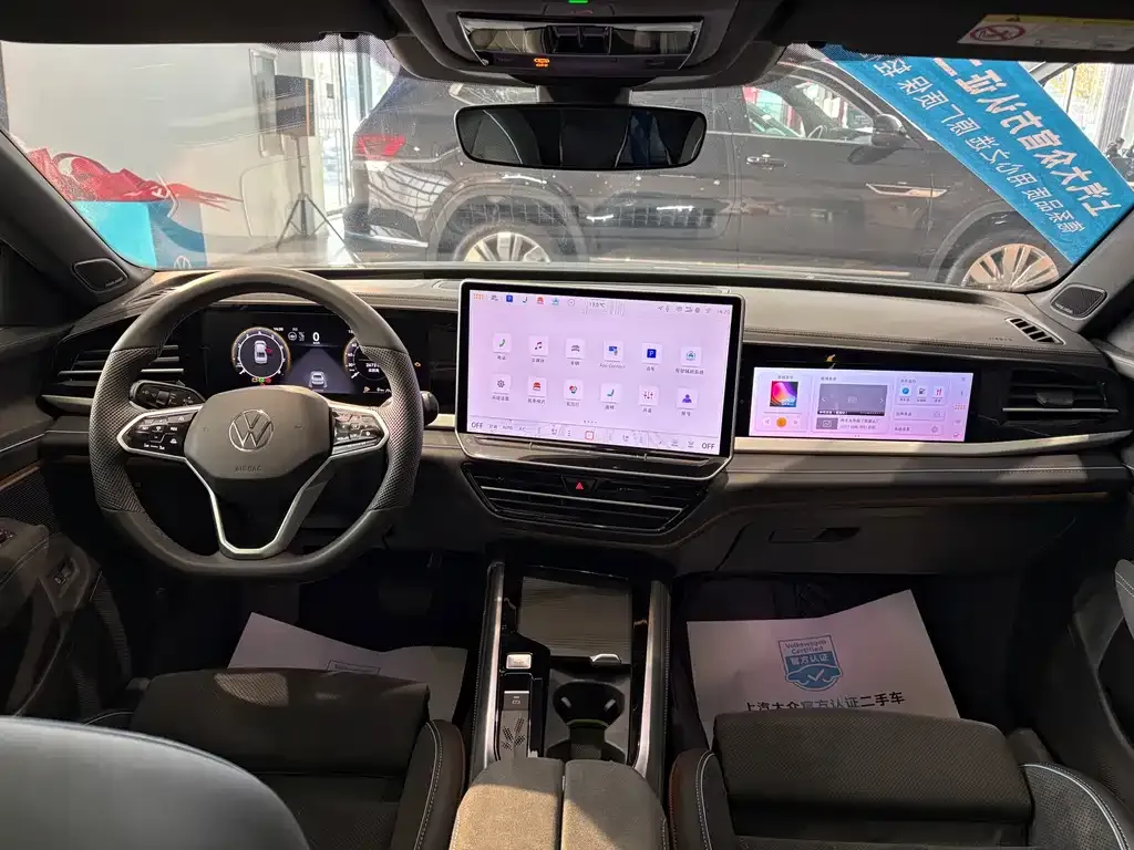 Volkswagen Passat 2024 из CN, фото 10