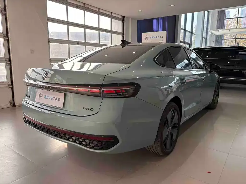 Volkswagen Passat 2024 из CN, фото 8