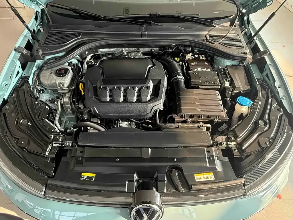 Volkswagen Passat 2024 из CN, фото 9