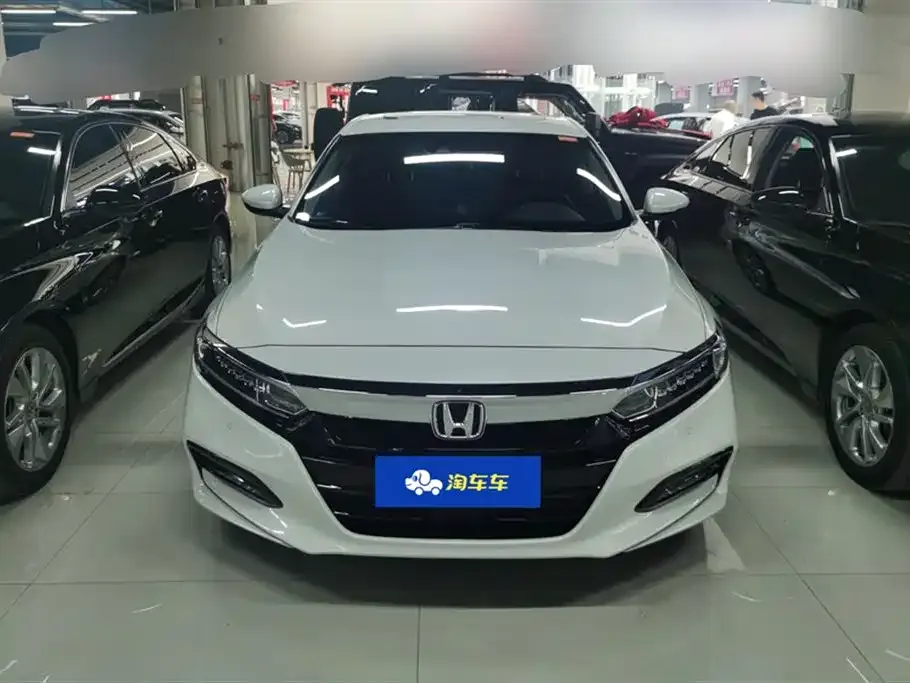Honda Accord 2021 из CN, фото 2
