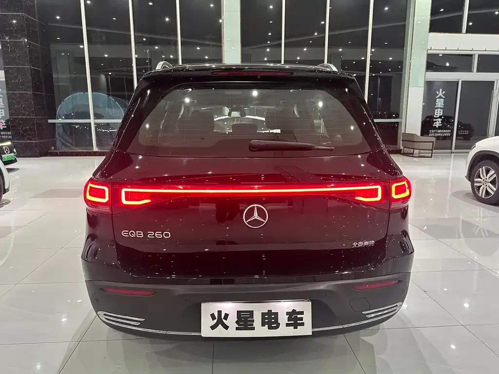 Mercedes-Benz EQB 2024 из CN, фото 2