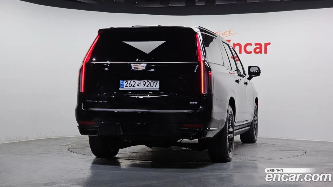 Cadillac Escalade 2024 из KR, фото 9