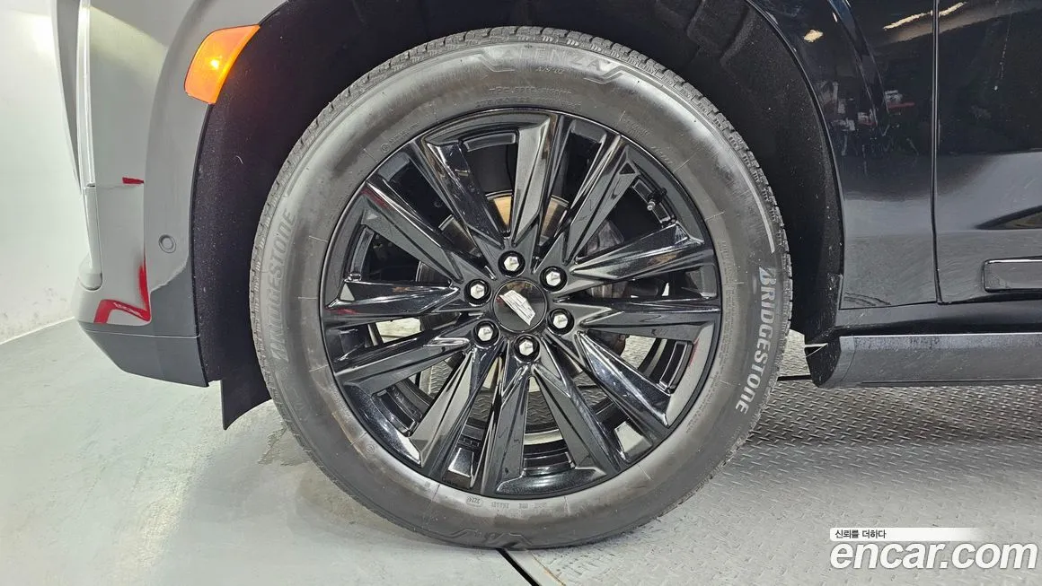 Cadillac Escalade 2024 из KR, фото 7