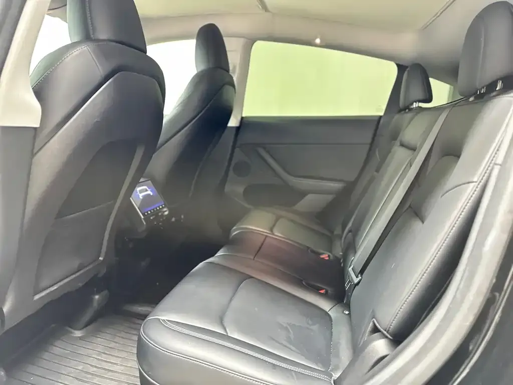 Tesla Model Y 2023 из CN, фото 5