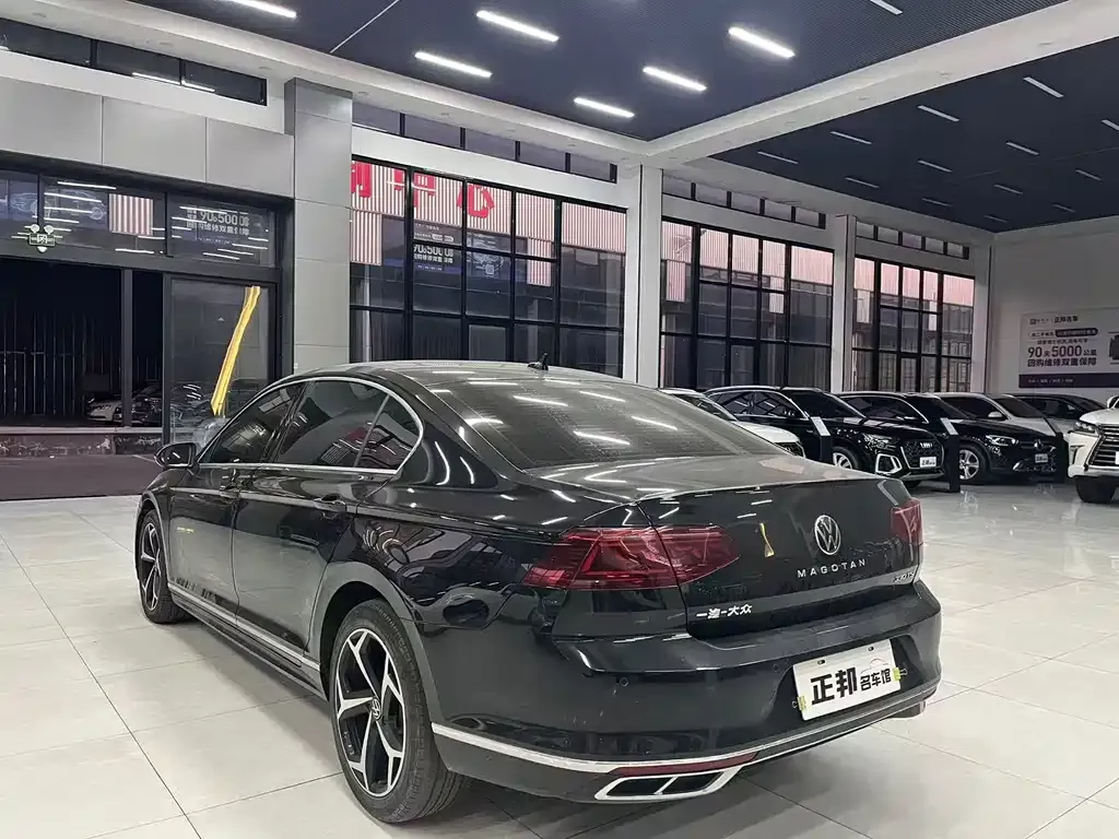 Volkswagen Magotan 2024 из CN, фото 5