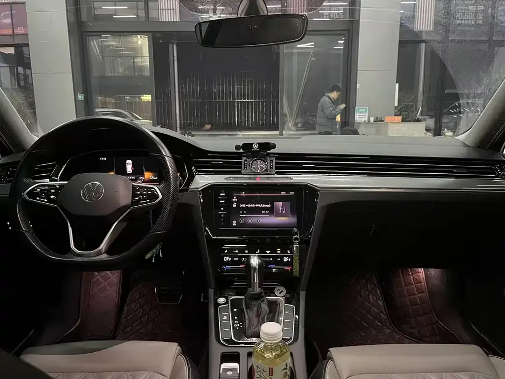 Volkswagen Magotan 2024 из CN, фото 3