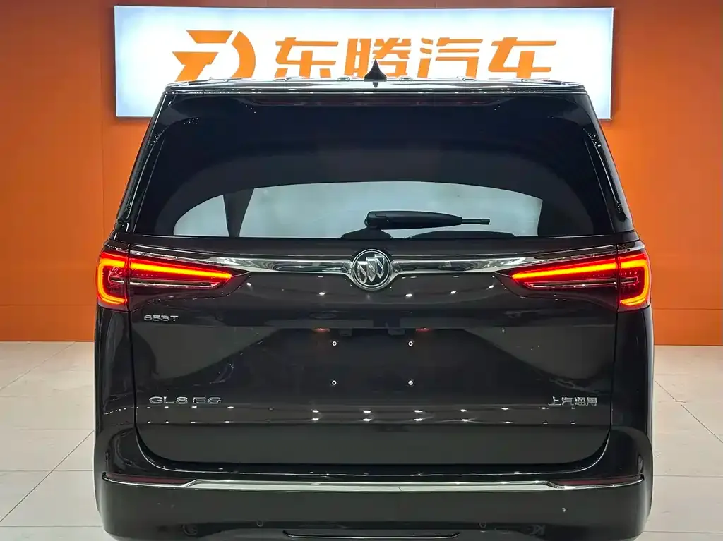 Buick GL8 2021 из CN, фото 3