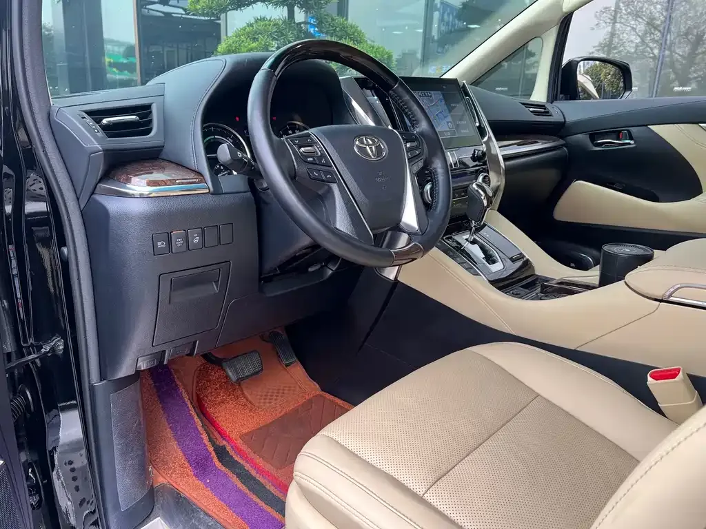 Toyota Alphard 2022 из CN, фото 2