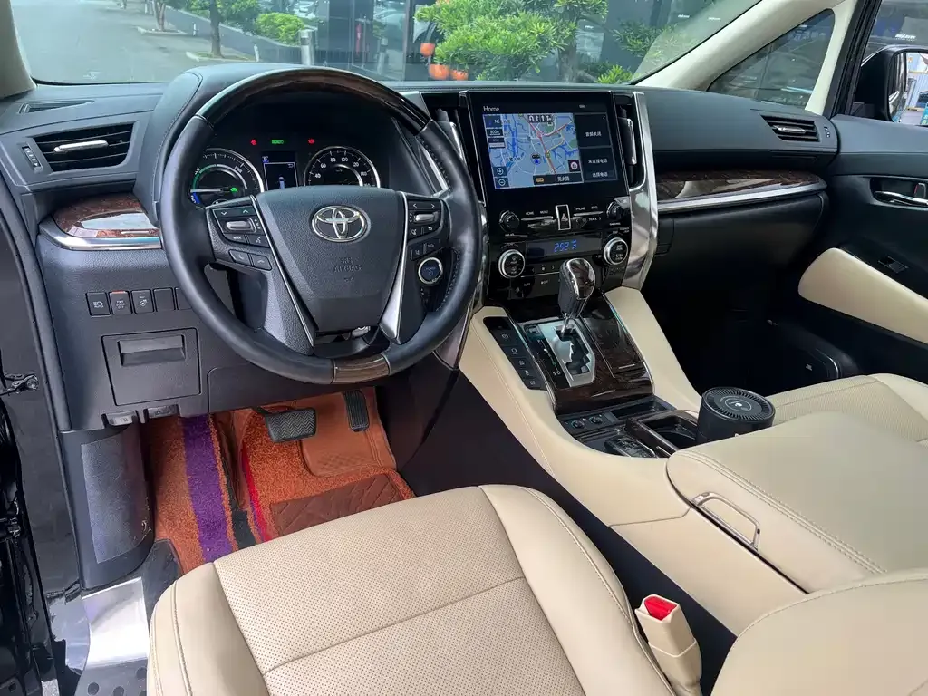 Toyota Alphard 2022 из CN, фото 8