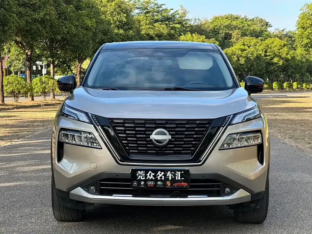 Nissan X-Trail 2023 из CN, фото 3