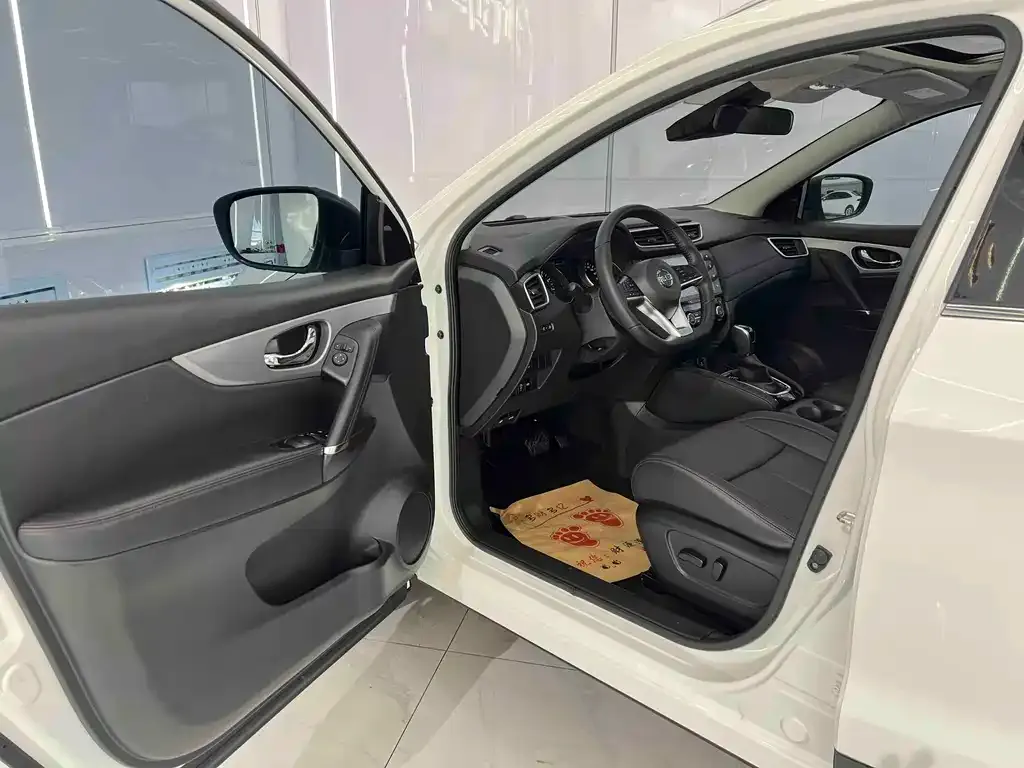 Nissan Qashqai 2022 из CN, фото 3