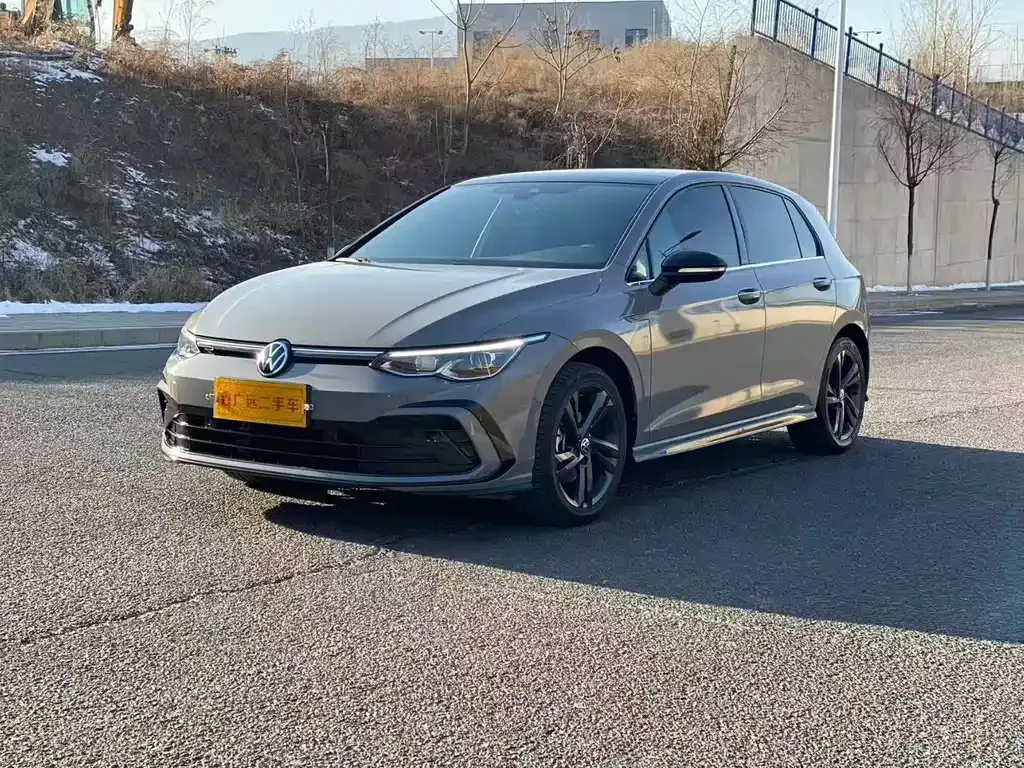 Volkswagen Golf 2022 из CN, фото 7