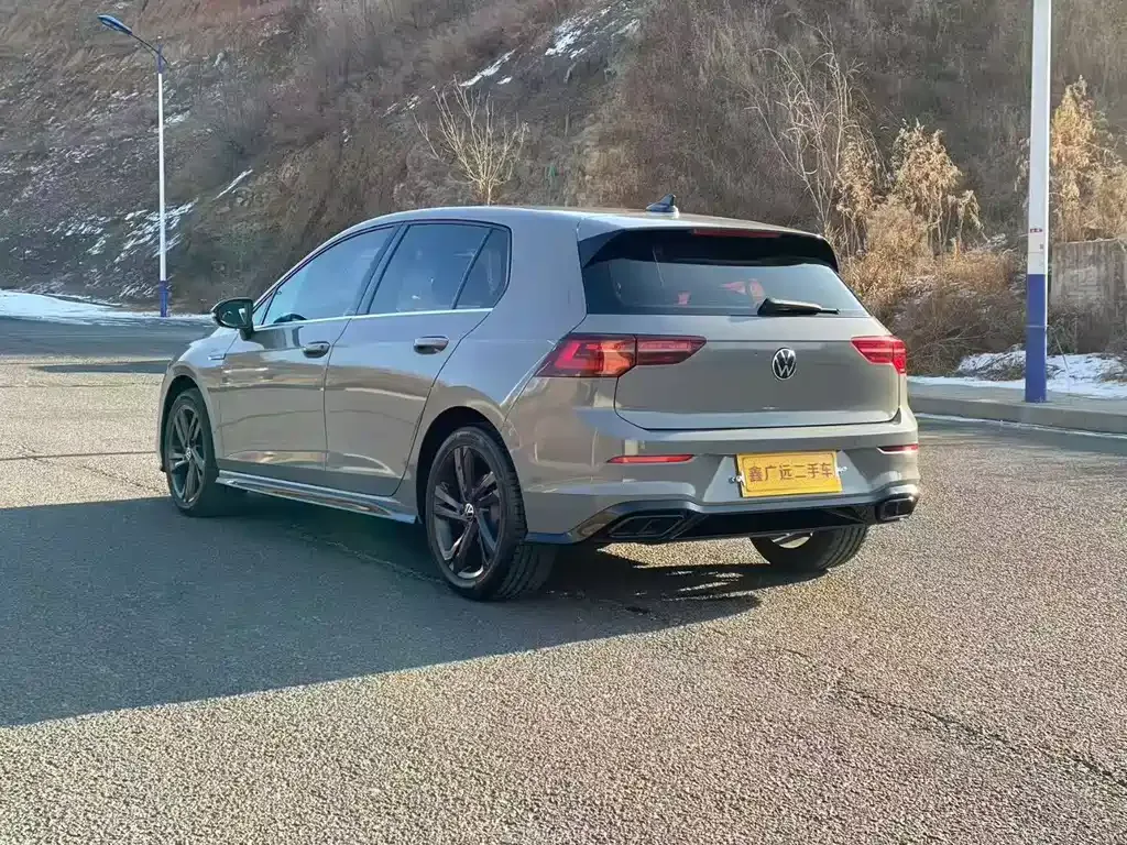 Volkswagen Golf 2022 из CN, фото 9