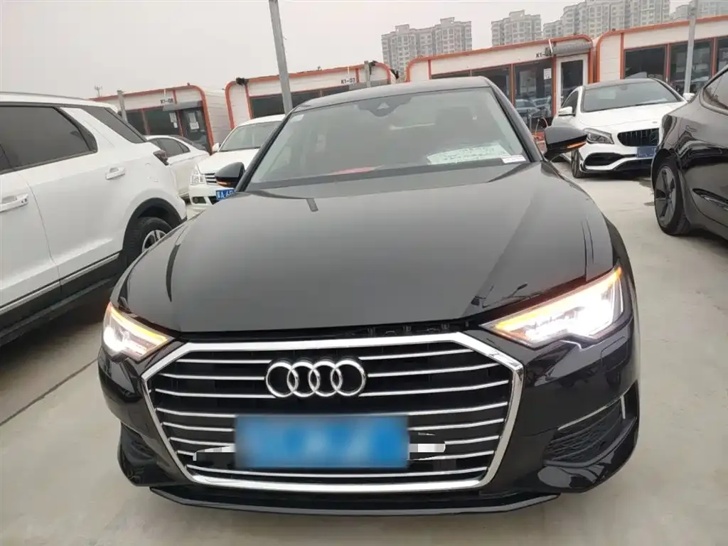 Audi A6L 2021 из CN, фото 5