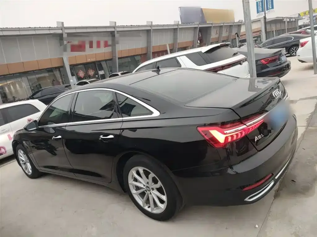 Audi A6L 2021 из CN, фото 9