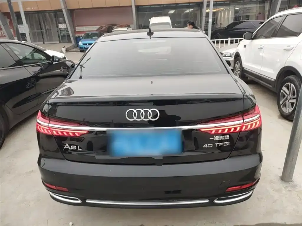 Audi A6L 2021 из CN, фото 6