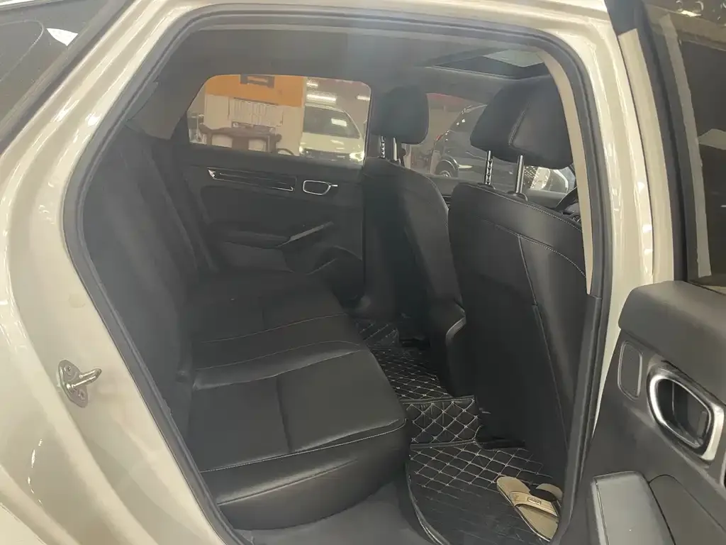 Honda Civic 2022 из CN, фото 2