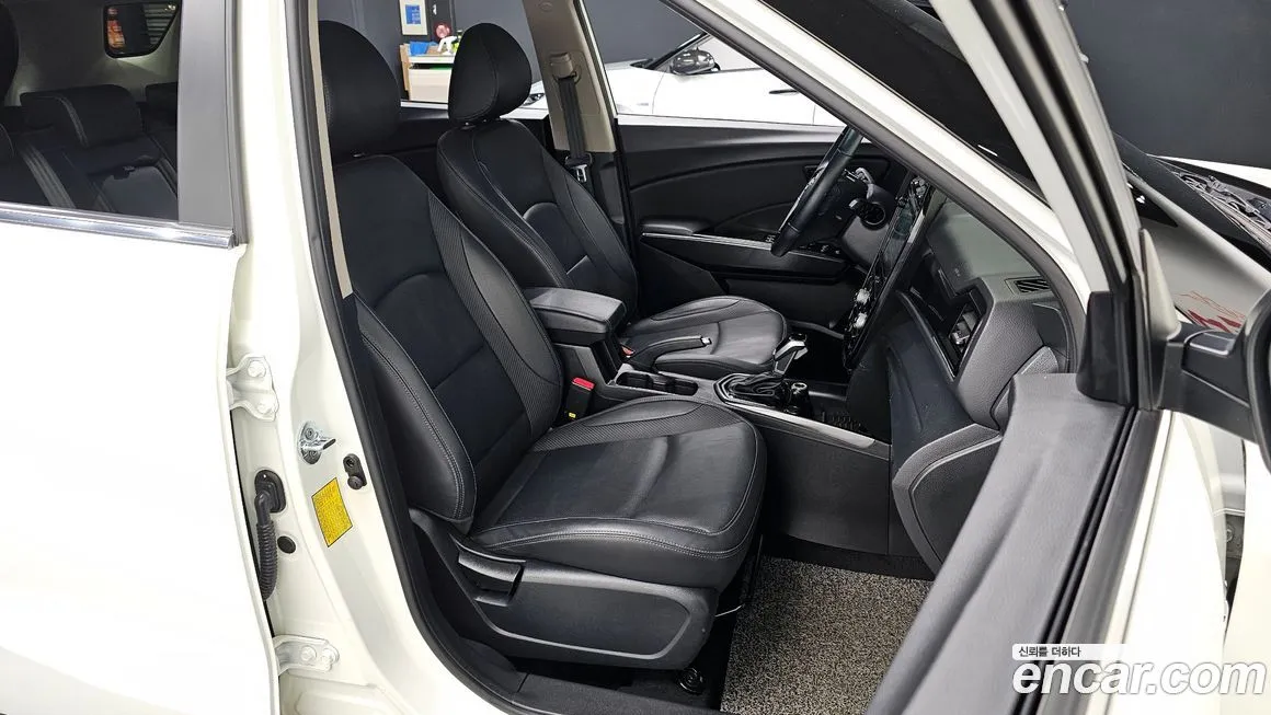 KG Mobility (Ssangyong) TIBOLI 2021 из KR, фото 7