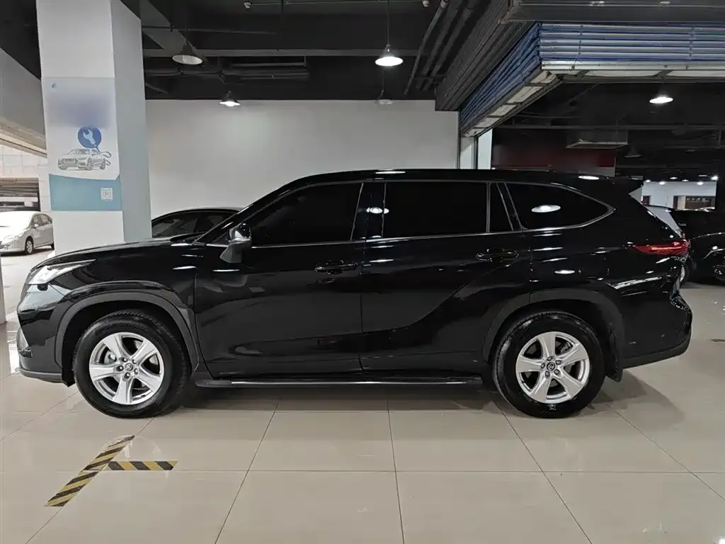 Toyota Highlander 2025 из CN, фото 4