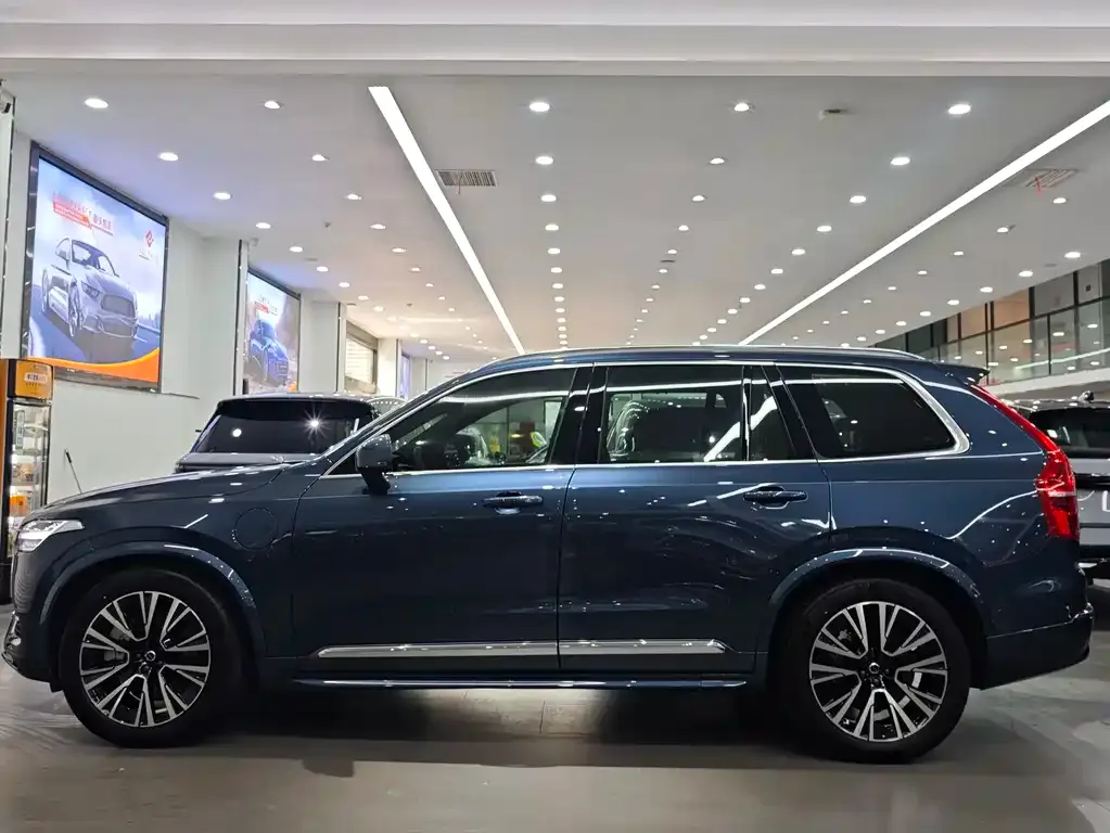 Volvo XC90 PHEV 2024 из CN, фото 7