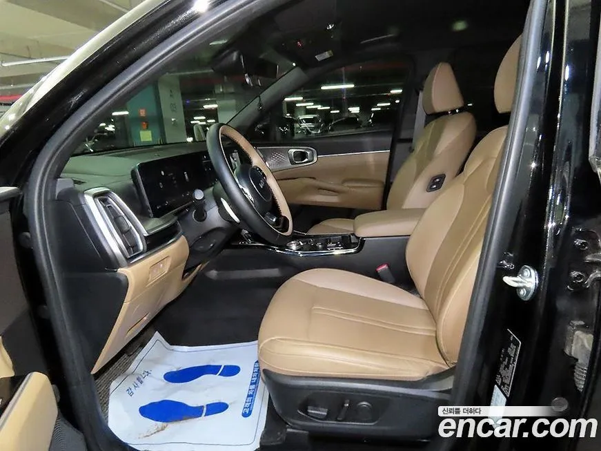 Kia Sorento — фото 5