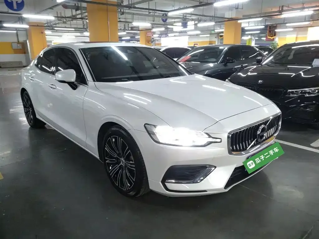 Volvo S60 2021 из CN, фото 5