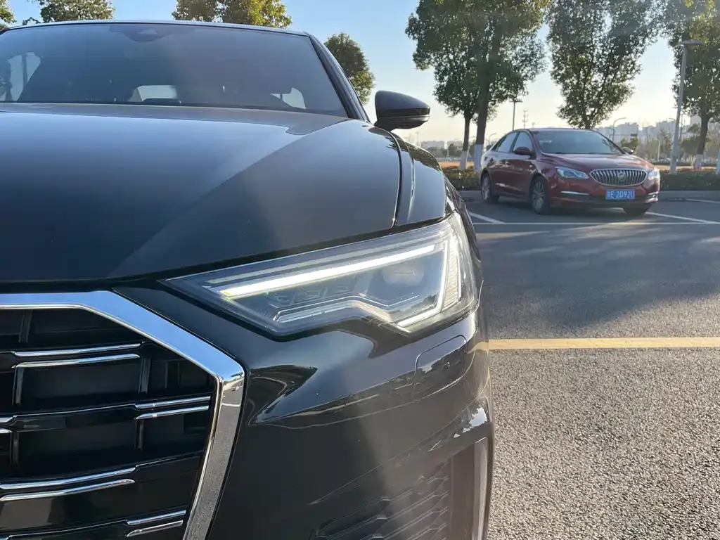 Audi A6L 2021 из CN, фото 4