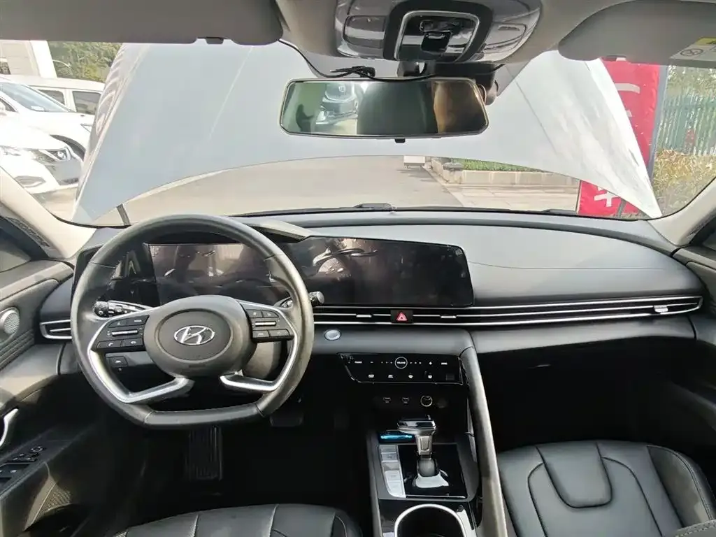 Hyundai Elantra 2021 из CN, фото 8