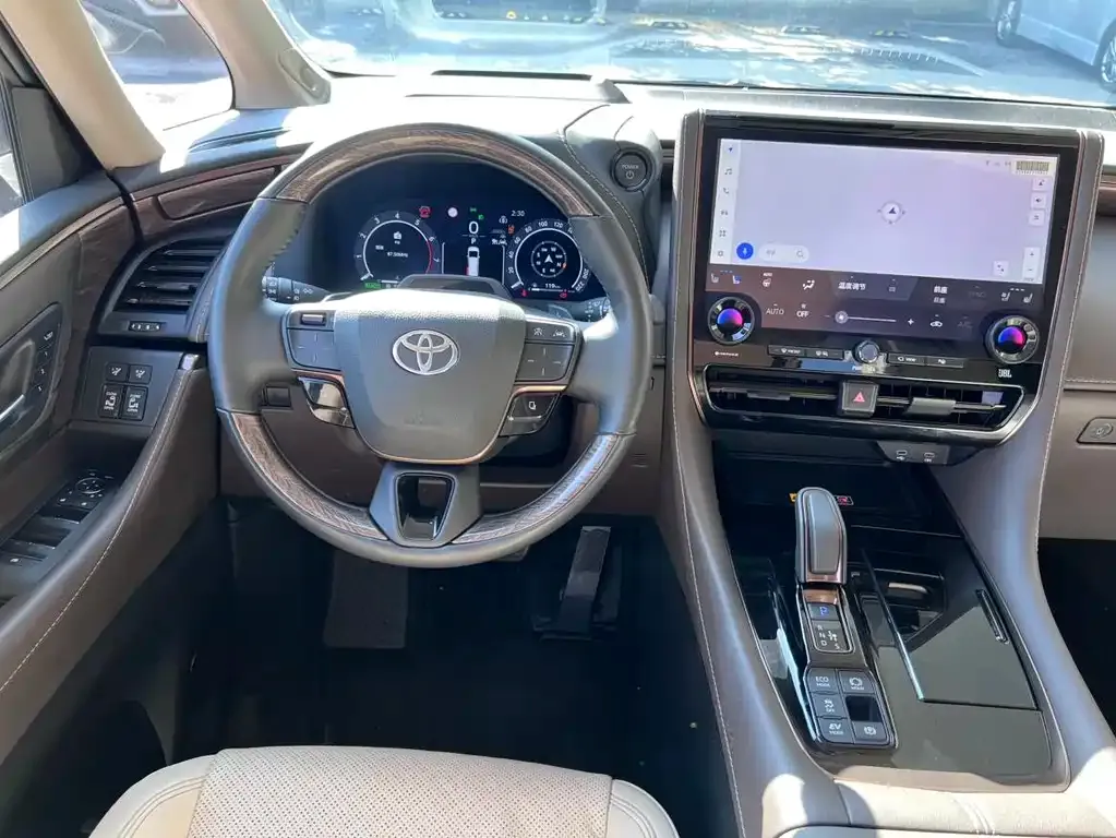 Toyota Alphard 2024 из CN, фото 3