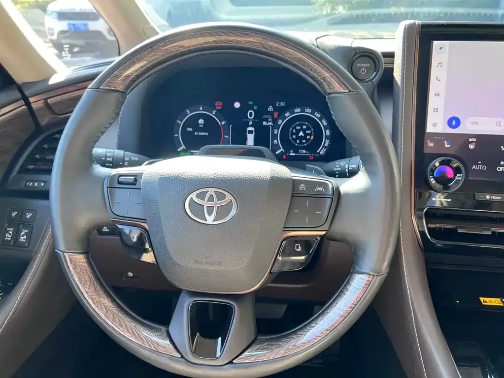 Toyota Alphard 2024 из CN, фото 2