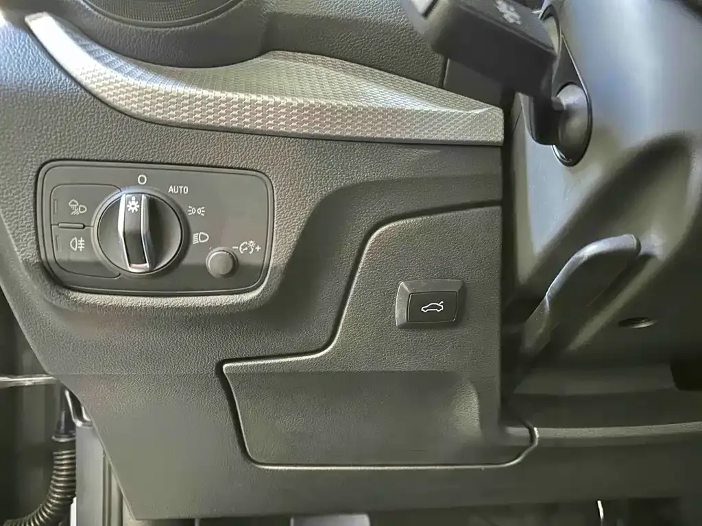 Audi Q2L 2021 из CN, фото 6