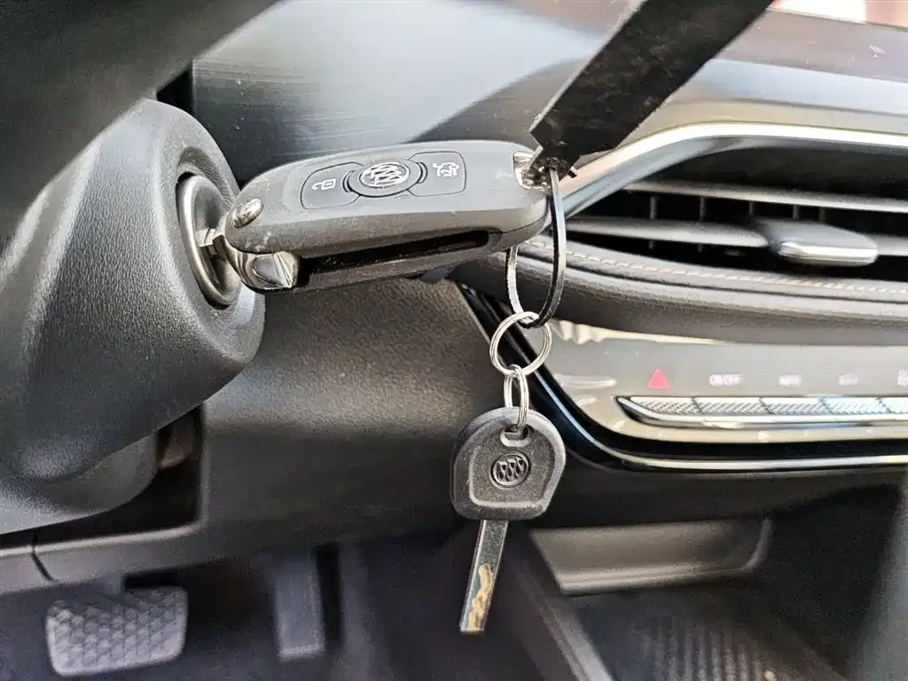 Buick Verano 2025 из CN, фото 9