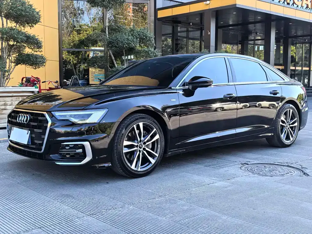 Audi A6L 2022 из CN, фото 1
