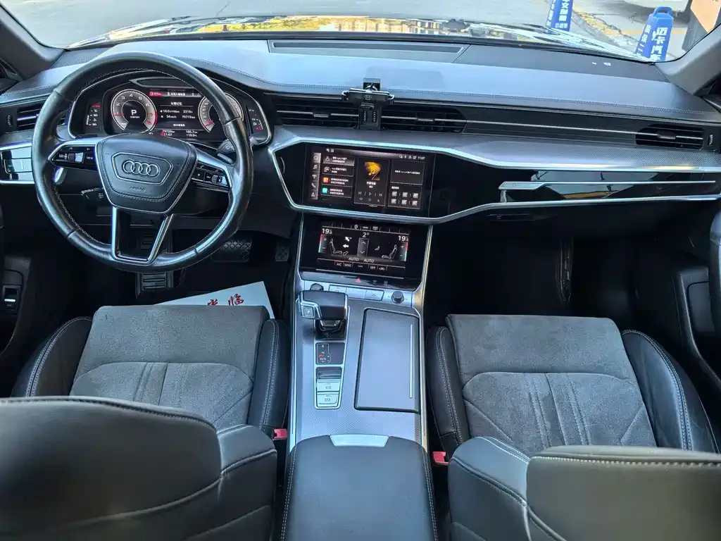 Audi A6L 2022 из CN, фото 10