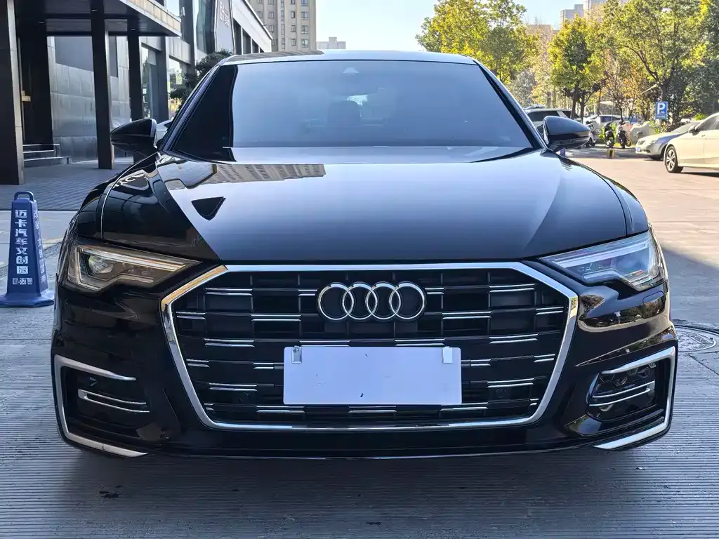 Audi A6L 2022 из CN, фото 2