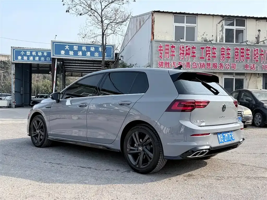 Volkswagen Golf 2023 из CN, фото 6