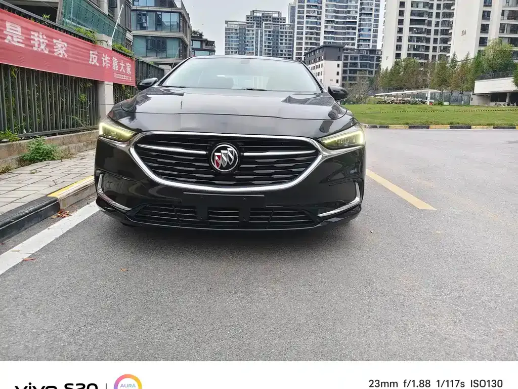 Buick LaCrosse 2021 из CN, фото 2