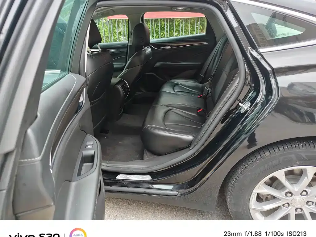 Buick LaCrosse 2021 из CN, фото 6