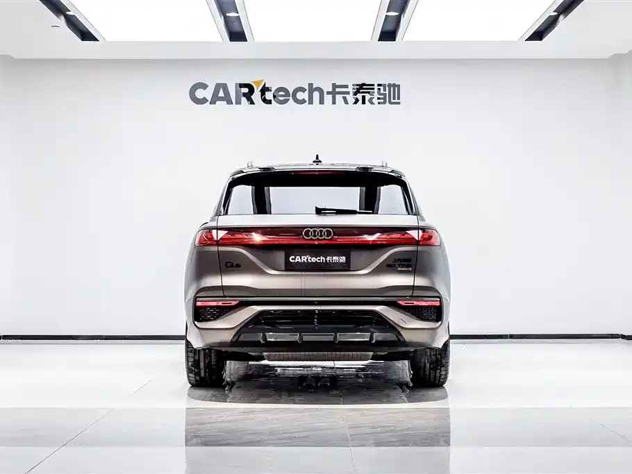 Audi Q6 2023 из CN, фото 4
