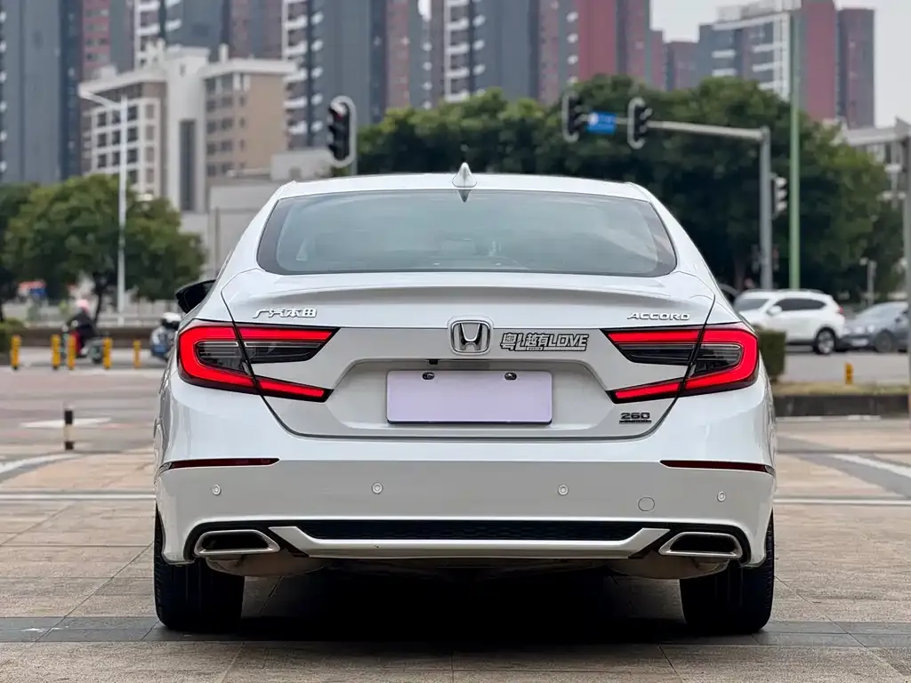 Honda Accord 2022 из CN, фото 2