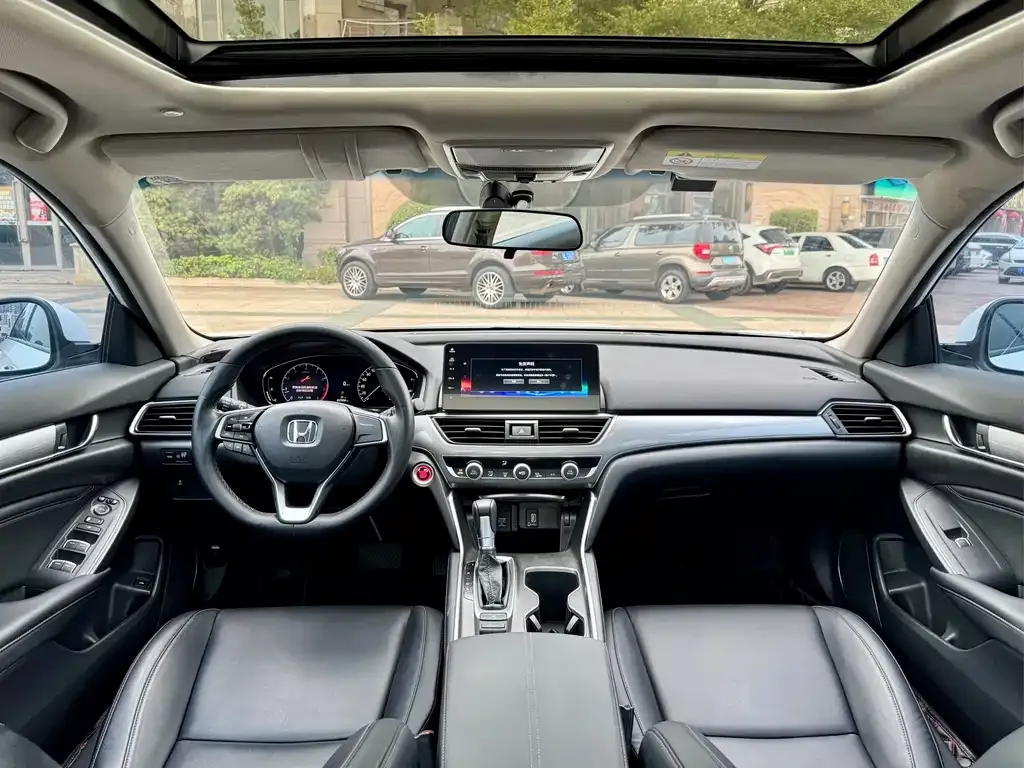Honda Accord 2022 из CN, фото 4
