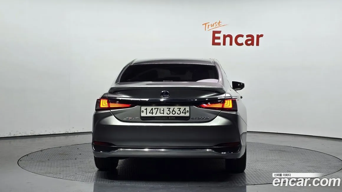 Lexus ES 2022 из KR, фото 4