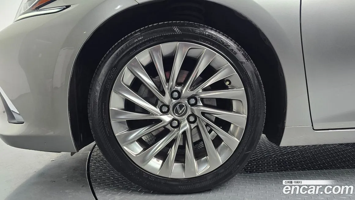Lexus ES 2022 из KR, фото 5